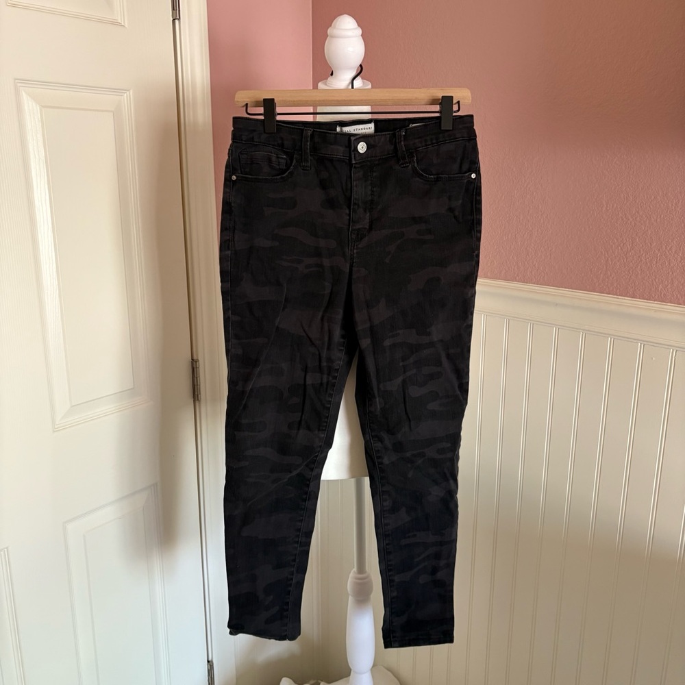 Black Grey Camouflage Ankle Skinny Jeans Social Standard by Sanctuary size 8